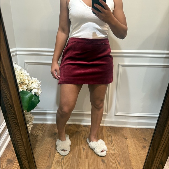 NWT Express Super high waisted Velvet corduroy mini skort - Picture 4 of 7